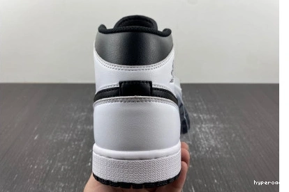 Hyperoad 1 Jordan Air Mid 0817